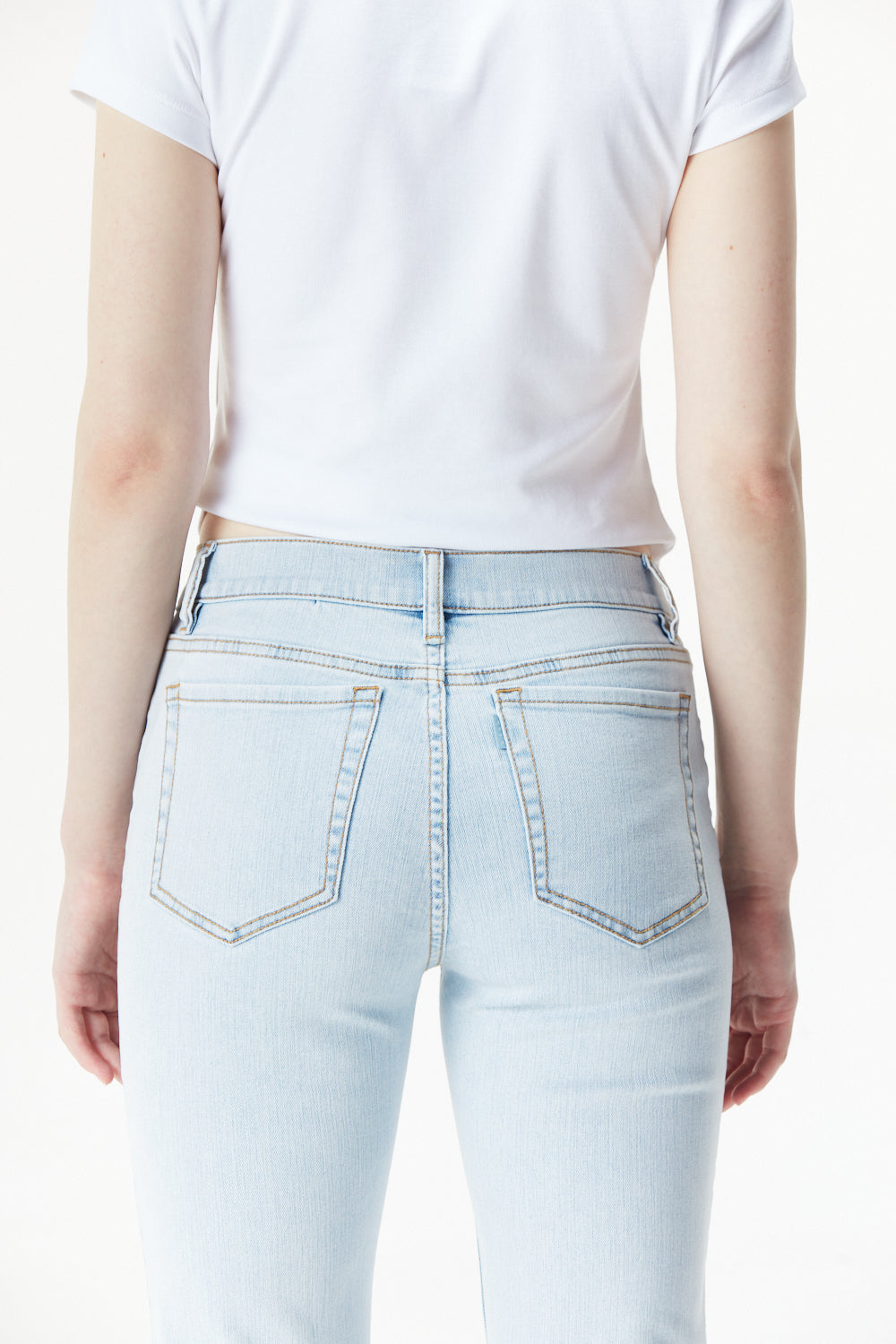 Women's Distressed Trendy Jeans | Made to Measure