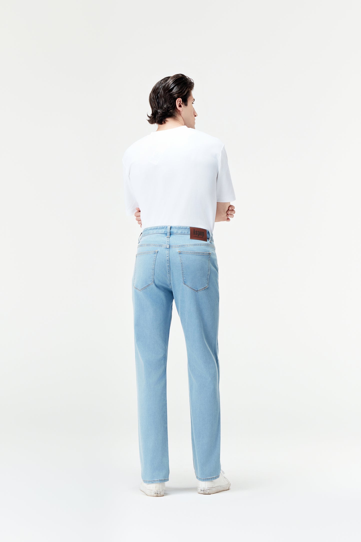 Men's Comfortable Straight-Leg Jeans | Made to Measure