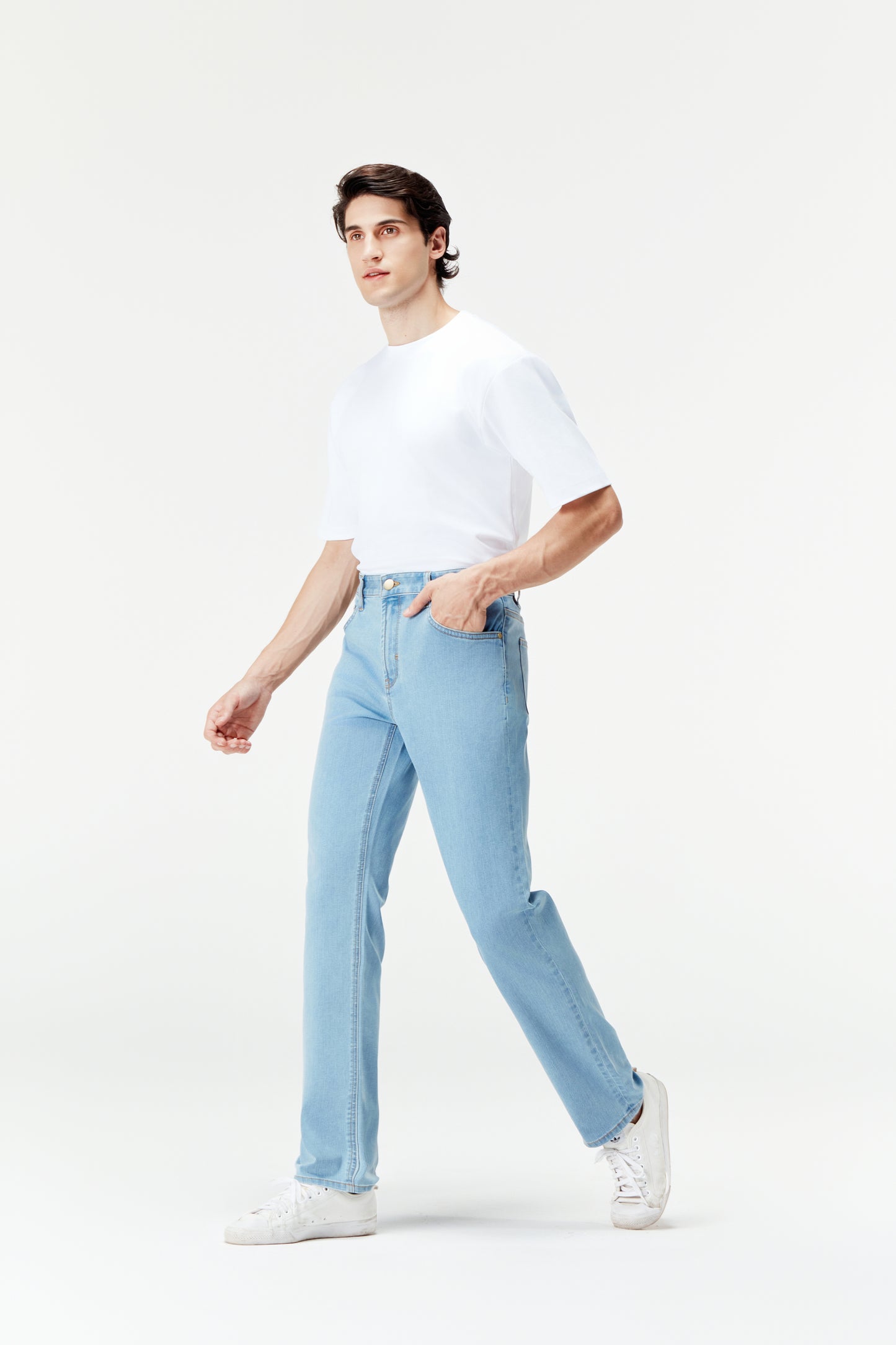 Men's Comfortable Straight-Leg Jeans | Made to Measure